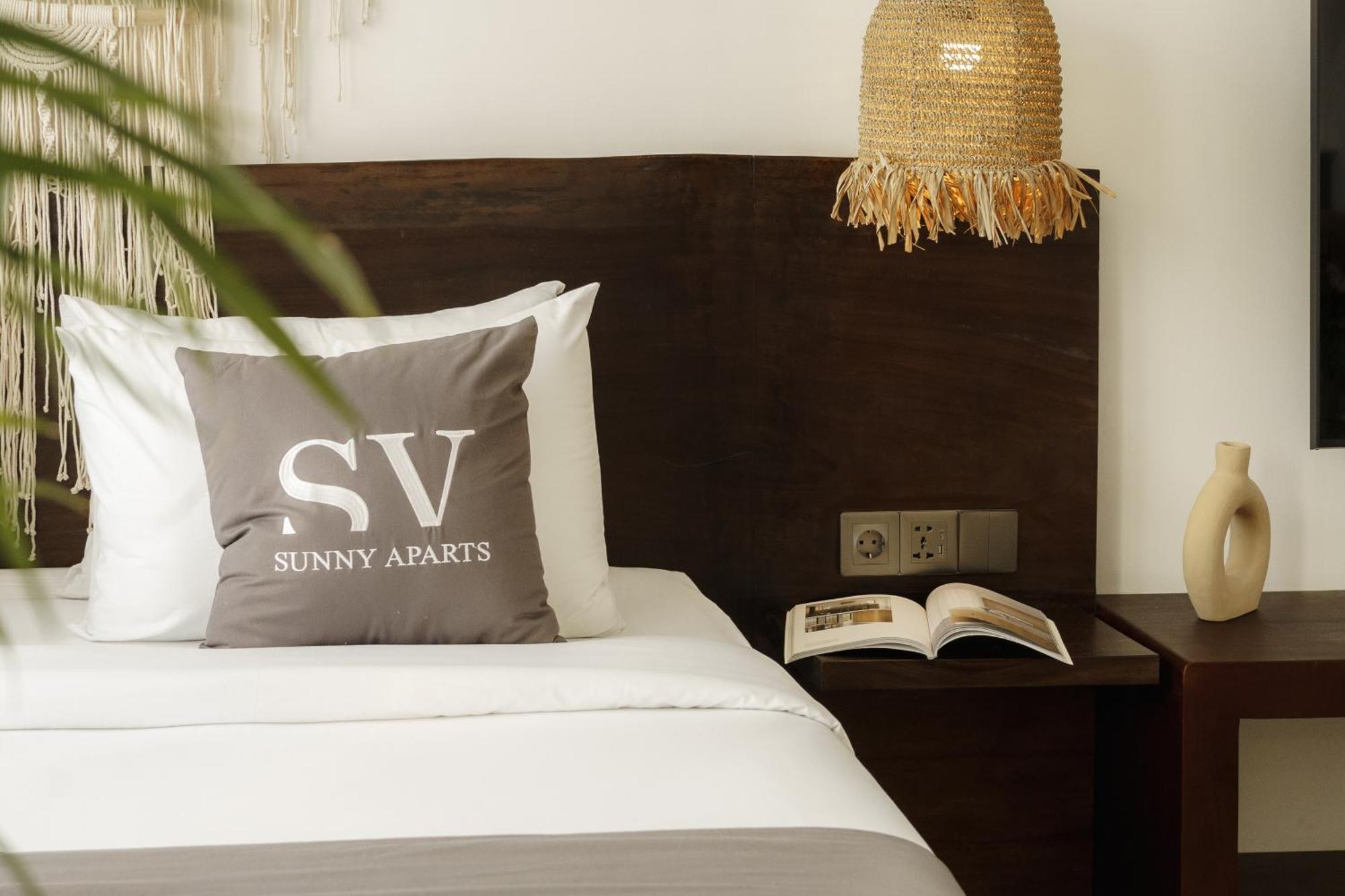 Sunny Aparts 2 *